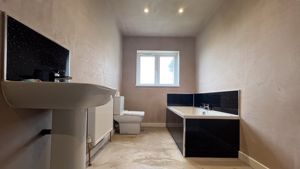 Photo 10- click for photo gallery